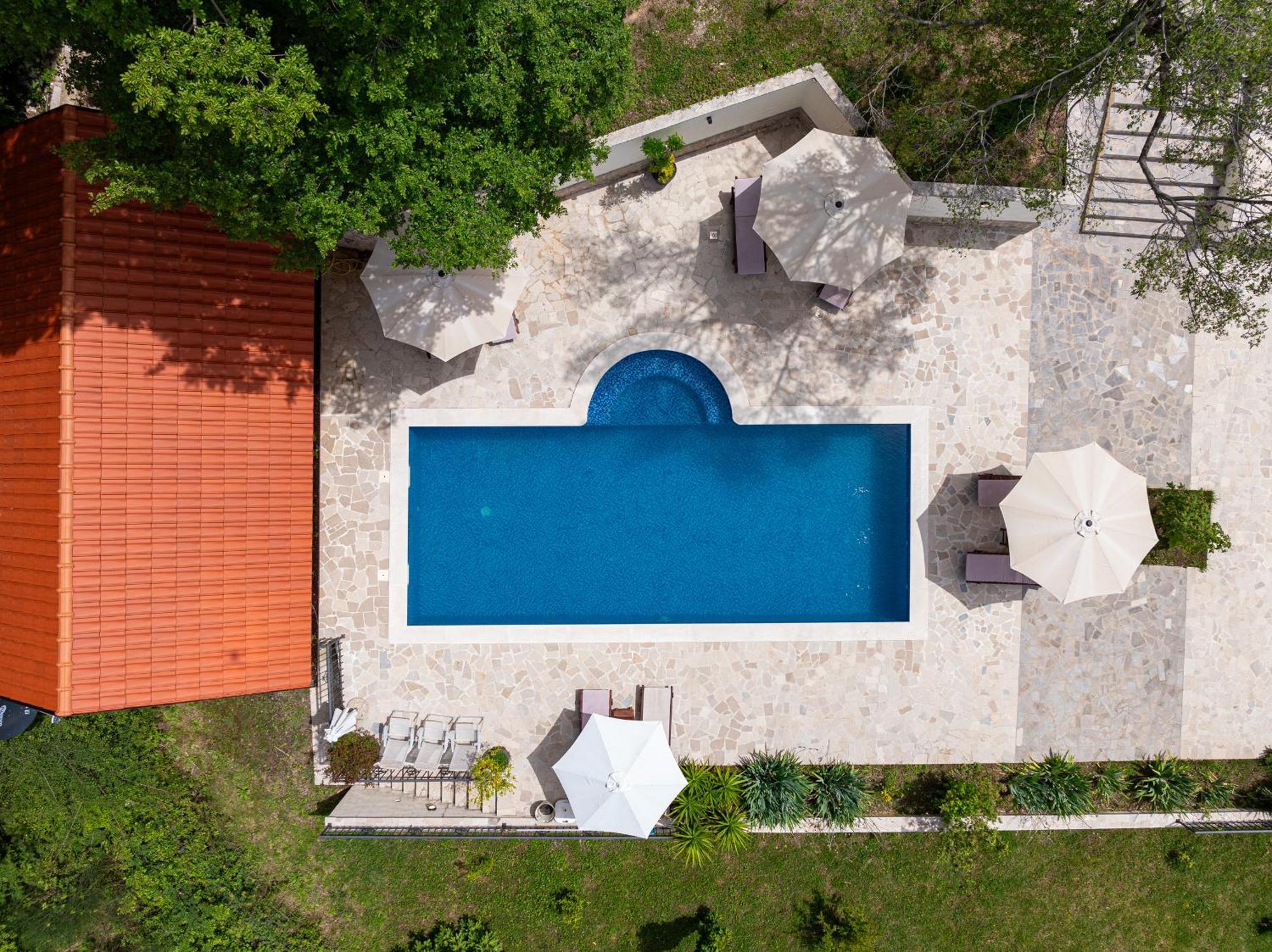 Sunset & Sunrise Villas In Stanisici-Two Villas With Common Pool Budva Exterior photo