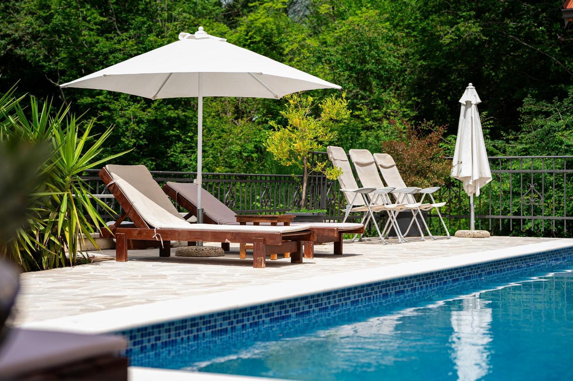 Sunset & Sunrise Villas In Stanisici-Two Villas With Common Pool Budva Exterior photo